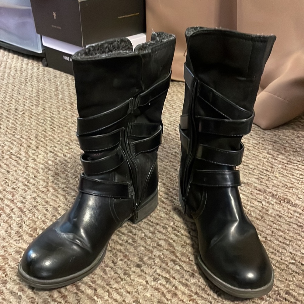 Report booties. - Picture 3 of 7